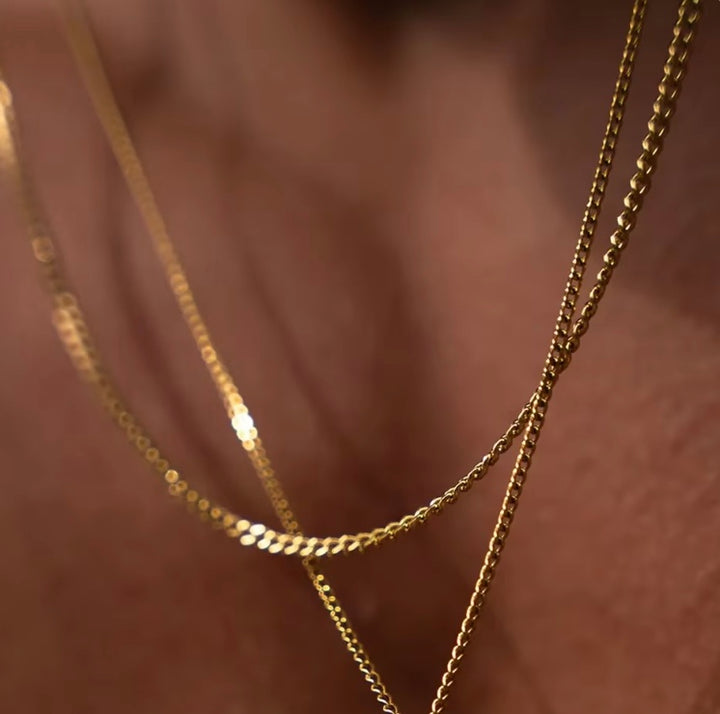 MINIMAL CHAIN NECKLACE GOLD