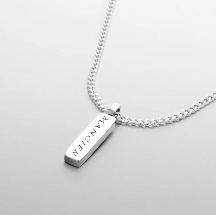 TOTEM PENDANT MINIMAL NECKLACE