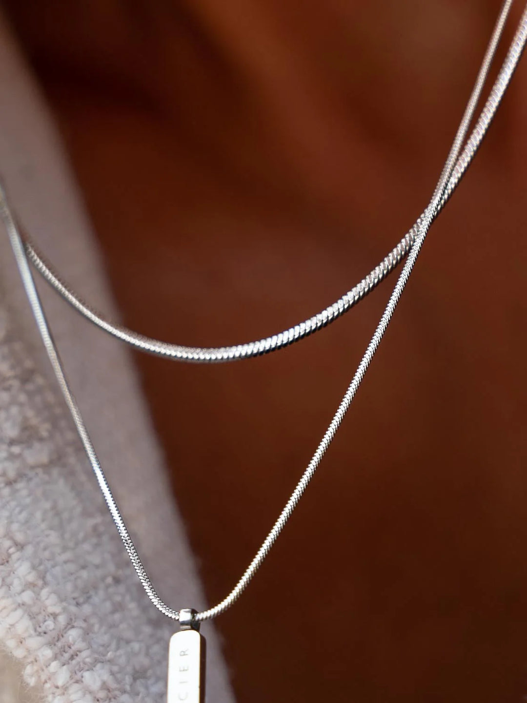 SQUARE CHAIN NECKLACE