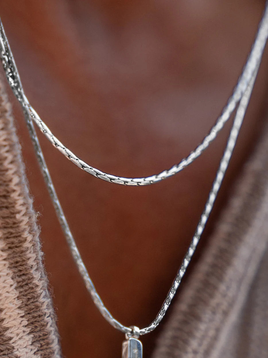 WIRE CHAIN NECKLACE